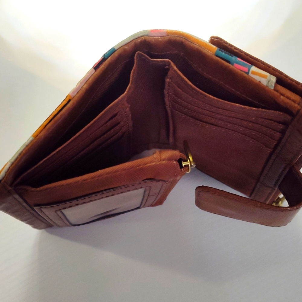 Fossil Multicolor Wallet - Picture 7 of 8